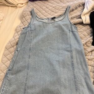 Gap light denim dress